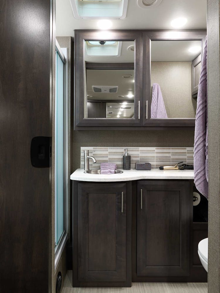 2022 Omni Class C RV BT36 Bathroom - Black Diamond Regatta Cabinetry