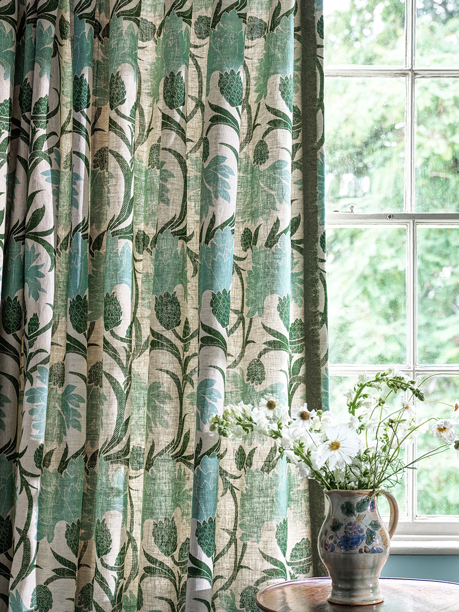 SLIDE_5_HD_TOL_2024_THORP_OF_LONDON_COLLECTION_KENSINGTON_T0639001