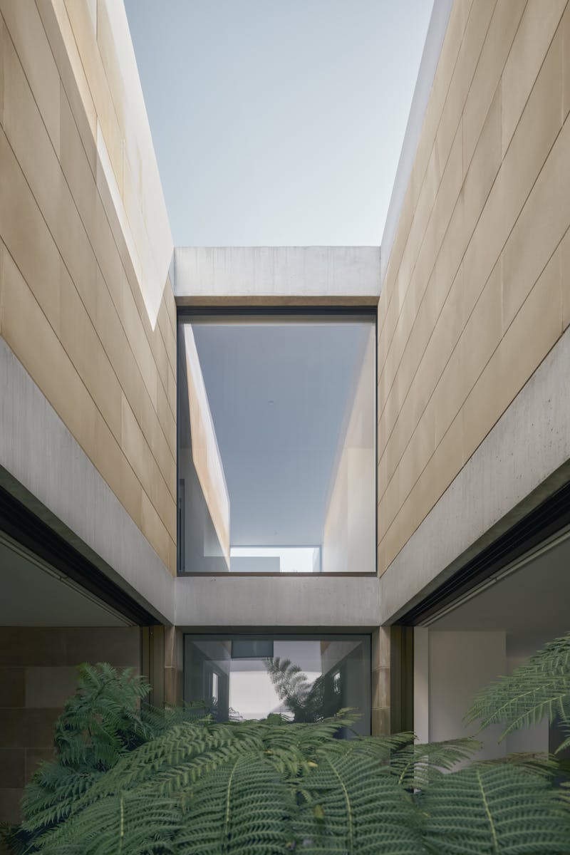 Photo of garden courtyard of Shorebird in Cronulla by Those Architects