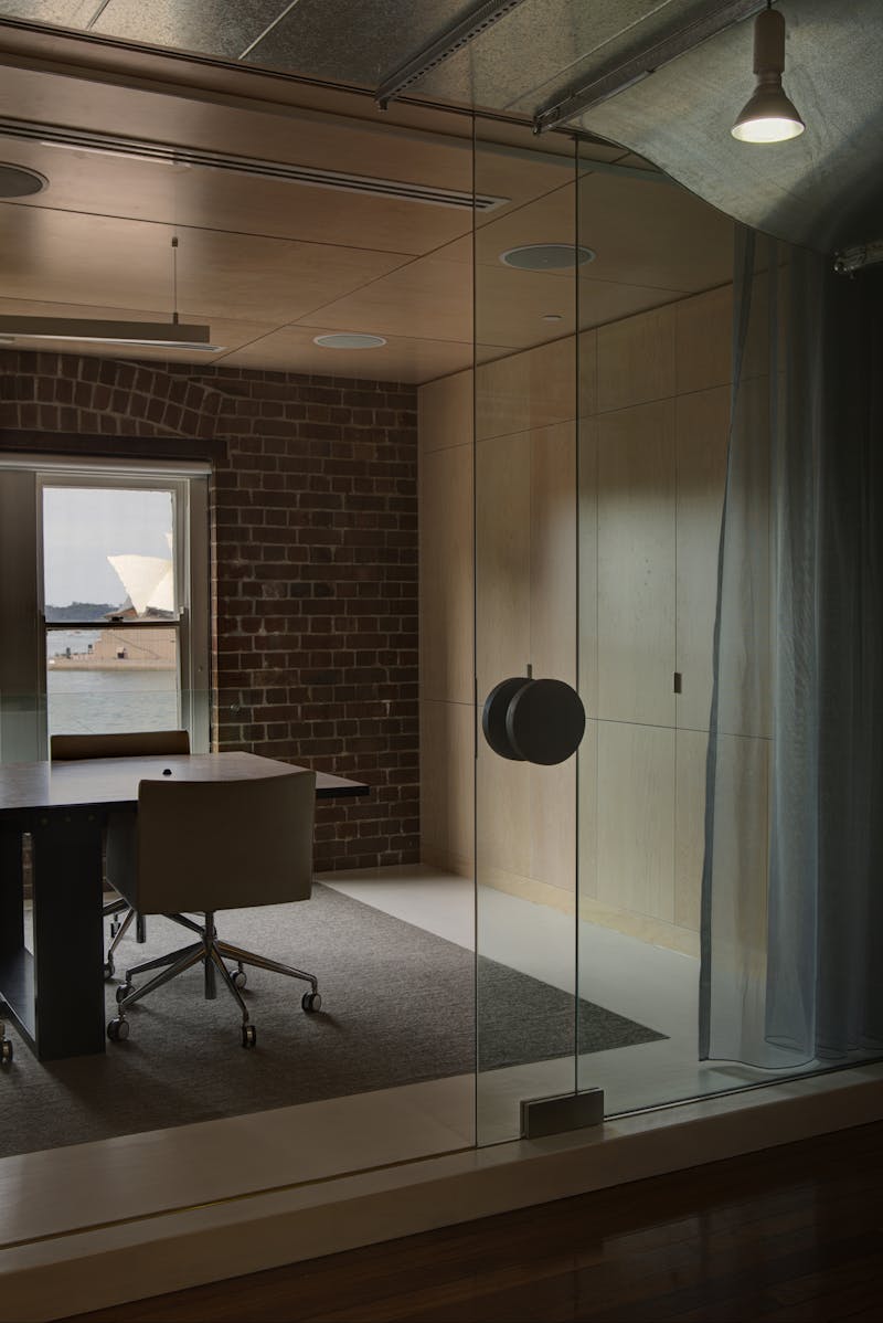 Photo of boardroom of Ansarada HQ in Sydney by Those Architects