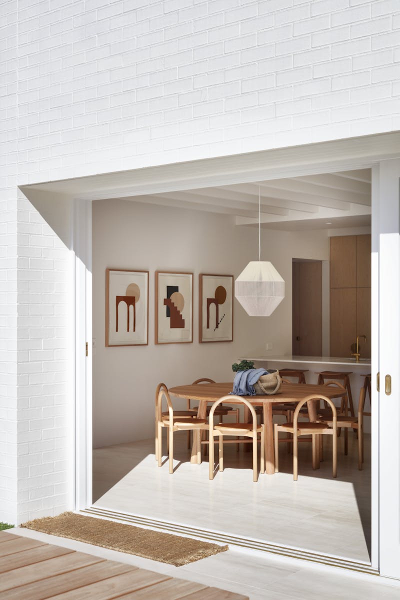 Photo of dining room of Burch house in Byron Bay by Those Architects