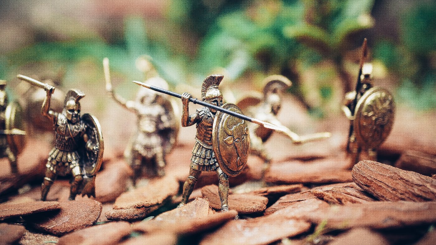 Miniature Roman soldiers in battle