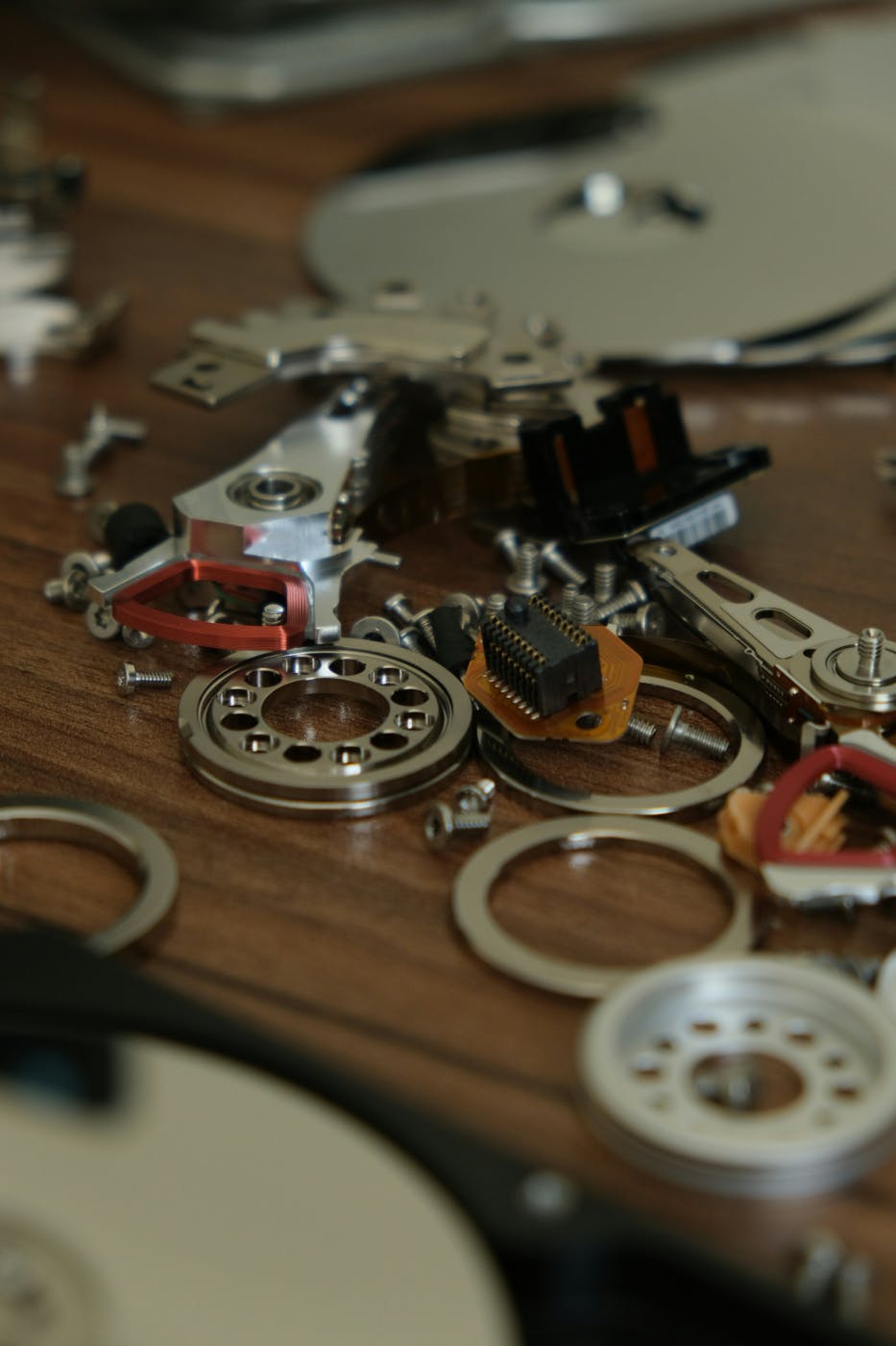 A table covered with a system of wheels and gears