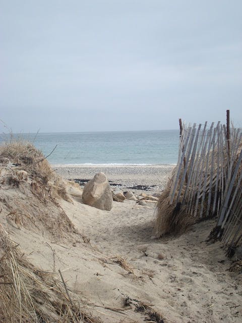 sandy entrance to Sunrise beach