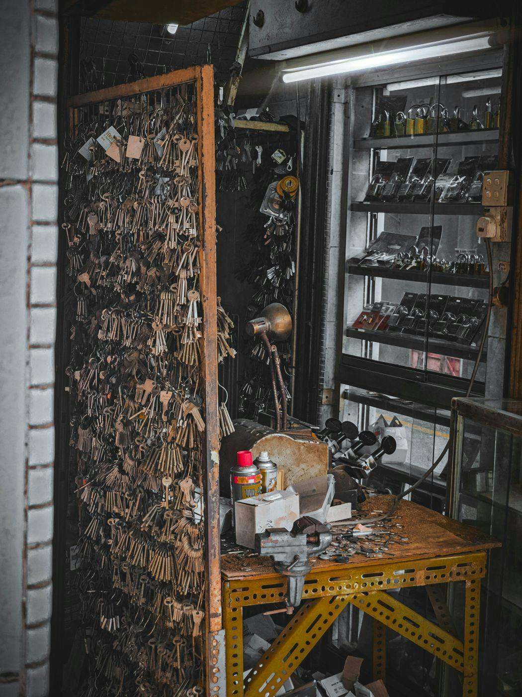 A key maker's shop