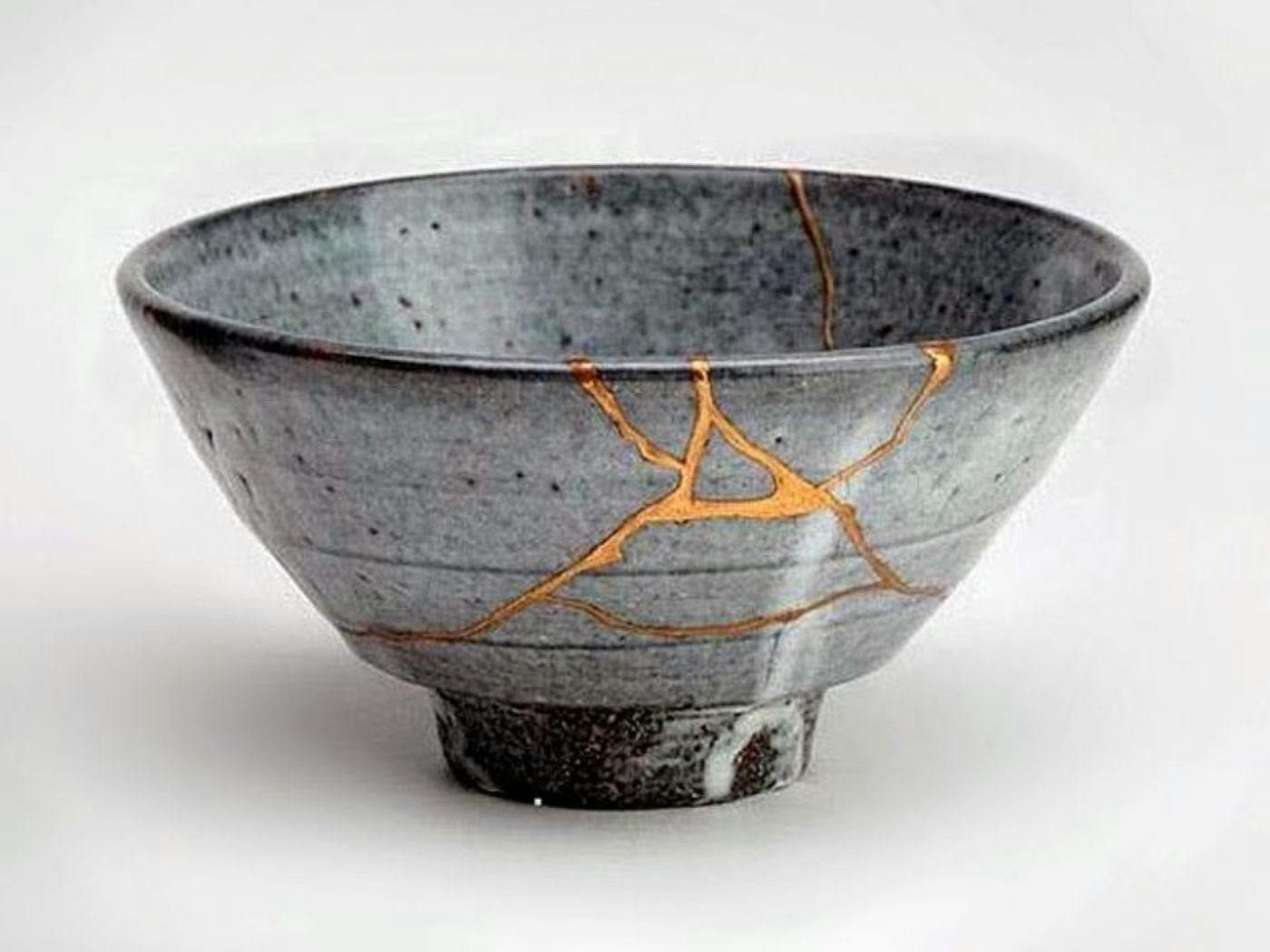 A cracked bowl fixed with gold