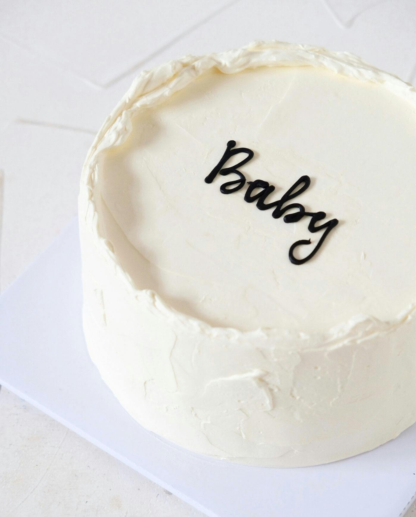 blank canvas cake design