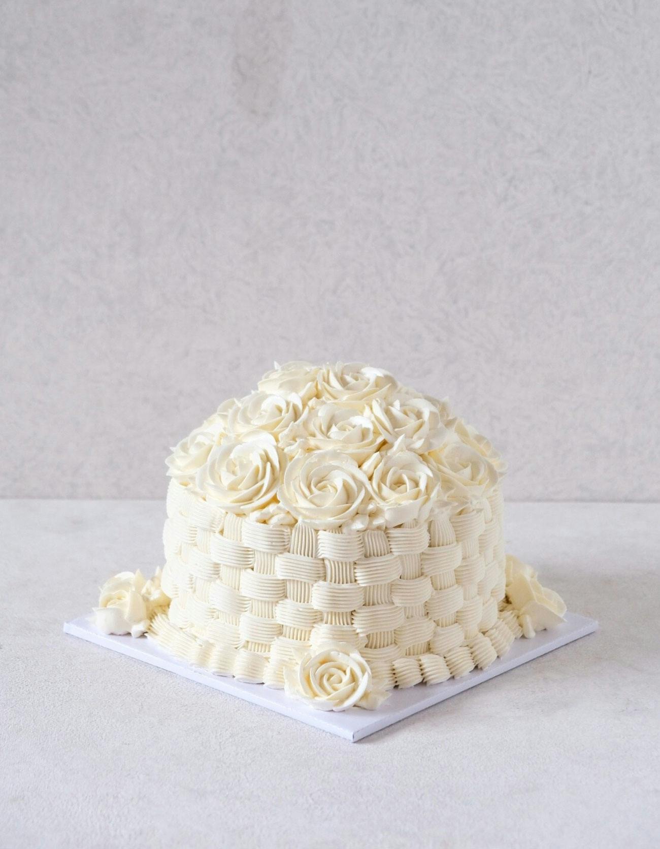 celebration cake designer Bali