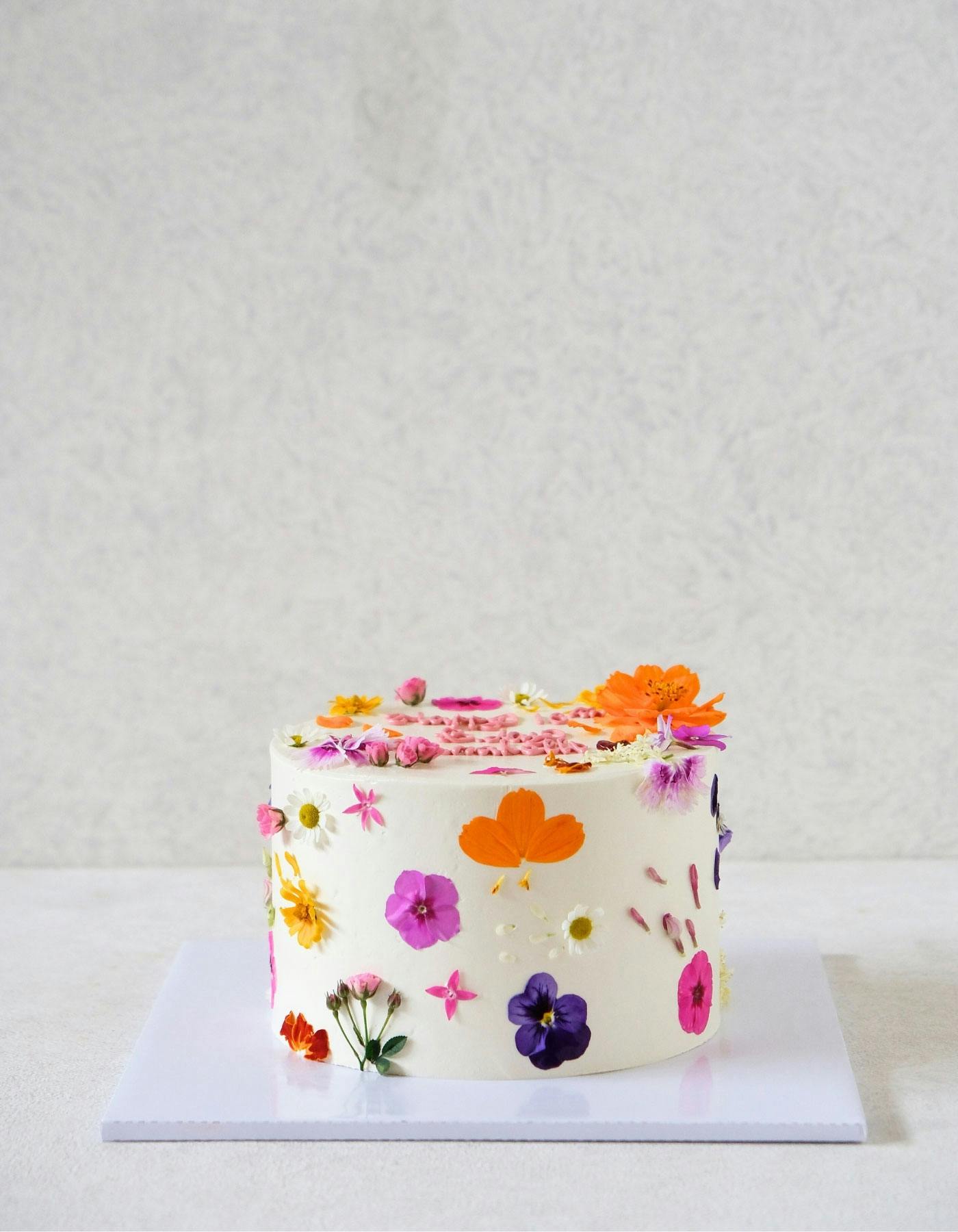 beautiful celebration cake design