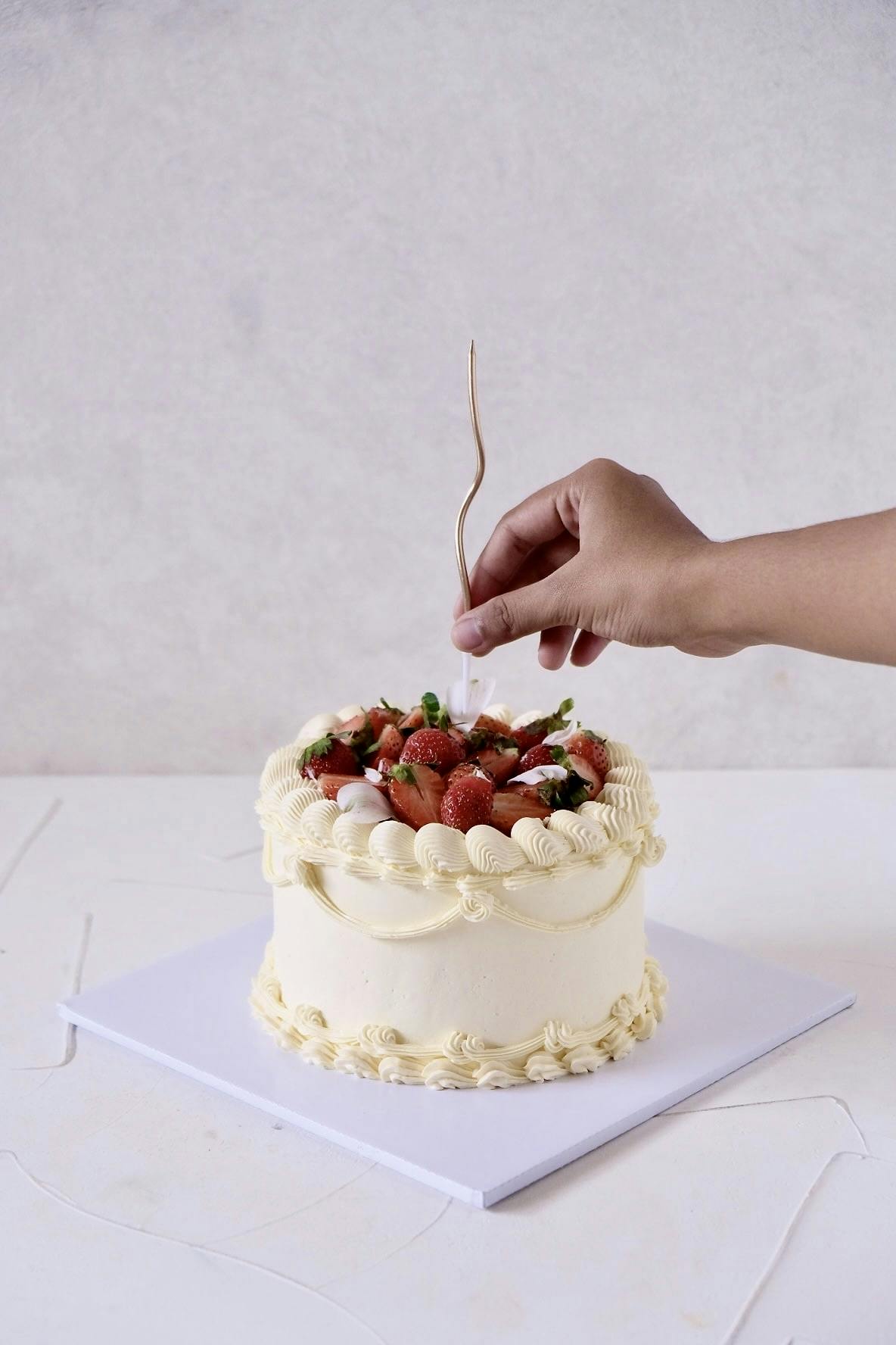 Fresh strawberry cake 