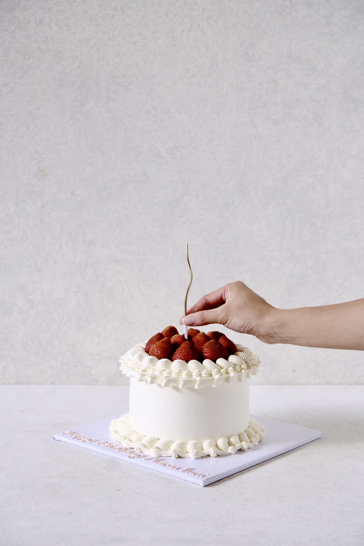 Fresh strawberry cake 