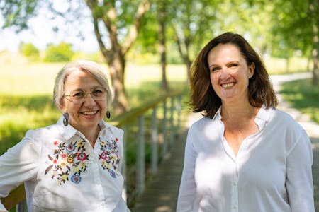 deux femmes souriantes odile fuchs et catherine ledenko