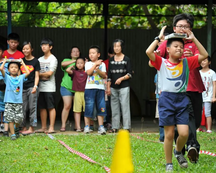kids at sports day race