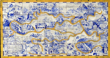Photo d'une ancienne carte de la forêt de Tijuca