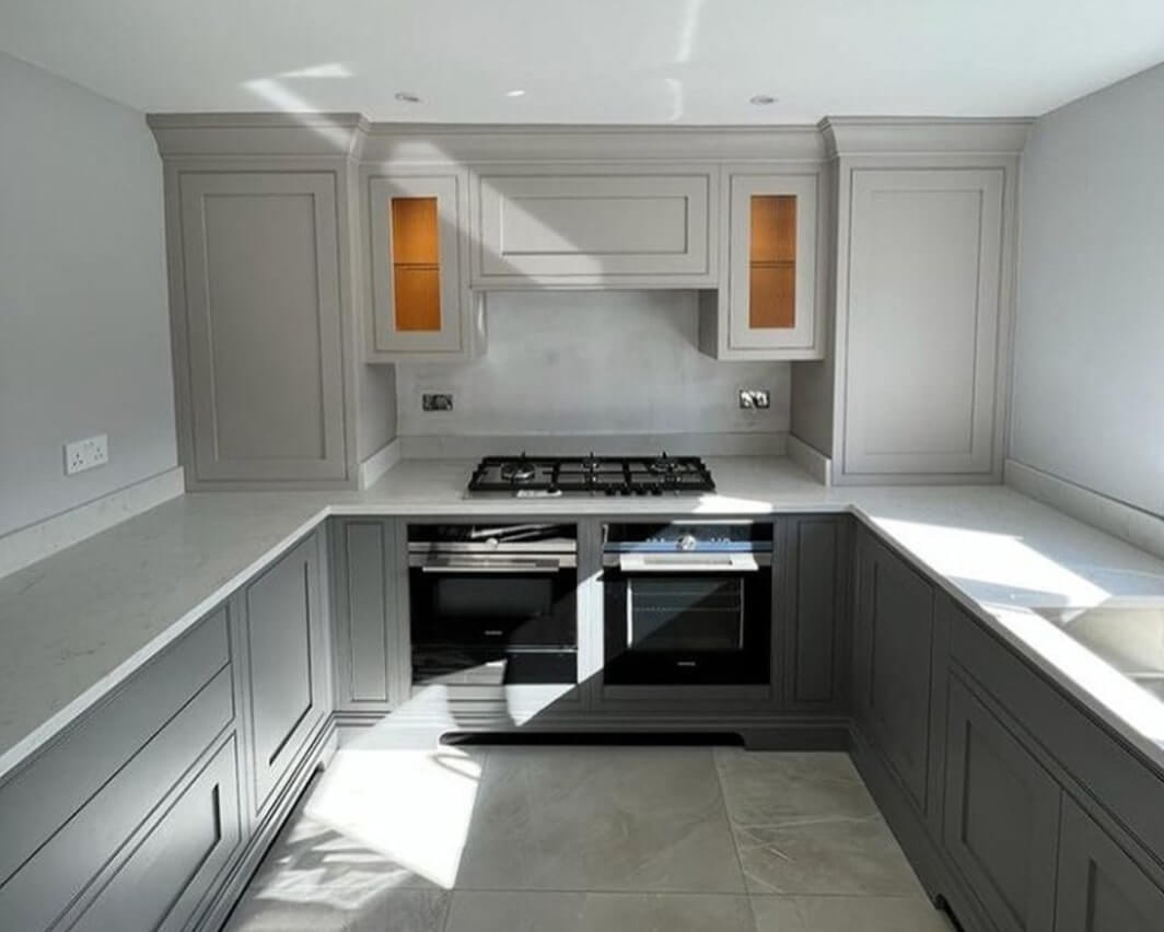 What Colour Goes With Grey Kitchen Units?
