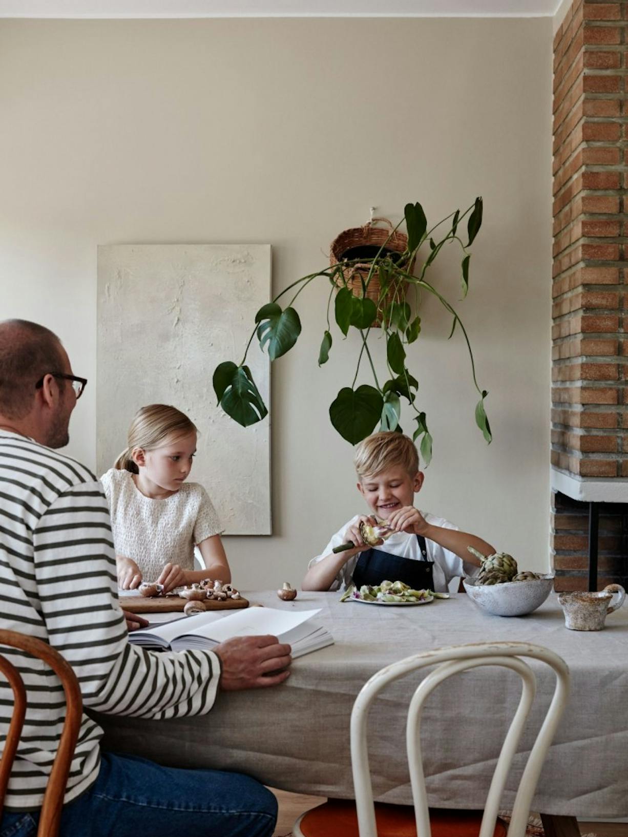Feel the Colour Collection | Bohemian Dining Room Interior | Tikkurila