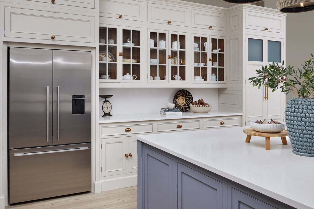 Classic colour kitchen designs 