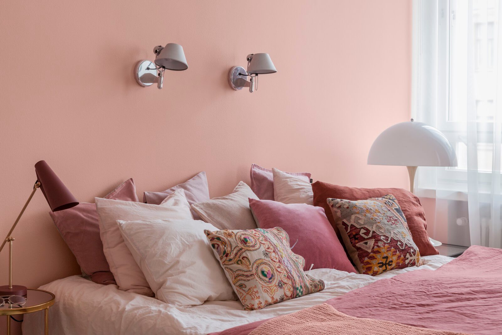 light pink bedroom wall