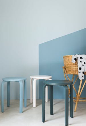 stylish space painted with Secret X438