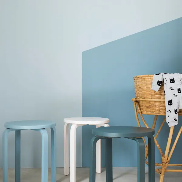 Living room painted with Tikkurila's Secret X438