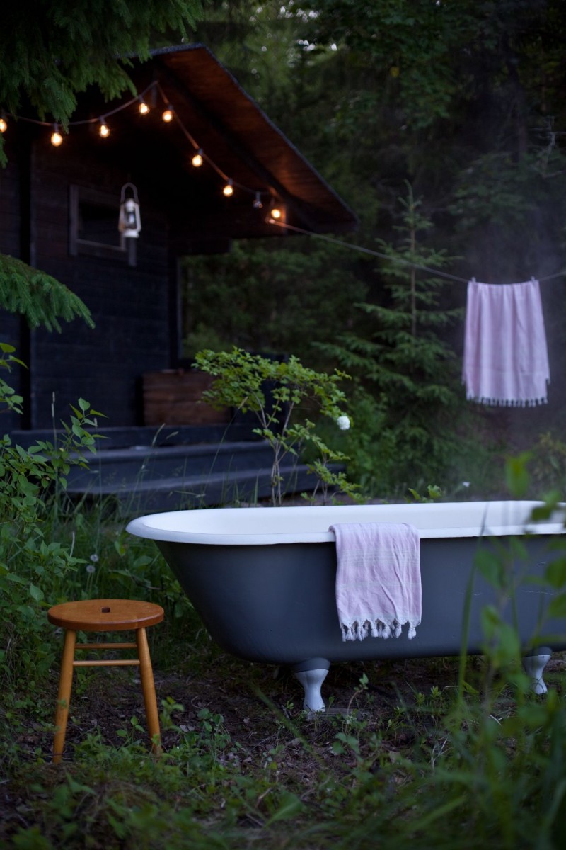Garden DIY Painting- Your Decking For Summer | Tub Image
