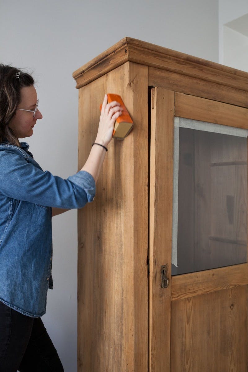 How to transform a rustic wooden cabinet with paint | Sand | Tikkurila