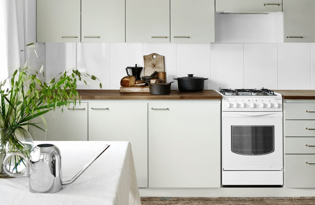 Cream and white kitchen