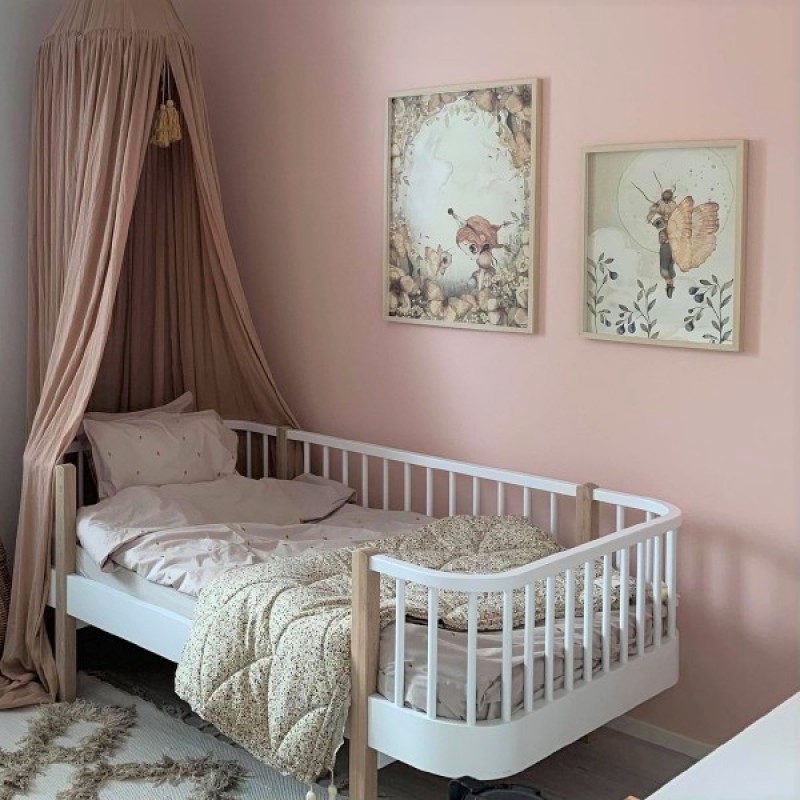 pinkish-coral kids bedroom wall