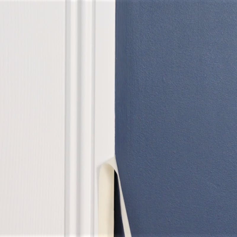 How To Paint A Wall | Removing Masking Tape | Tikkurila UK
