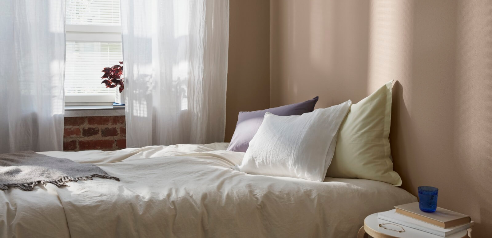 Best Colours for Light Bedroom Walls