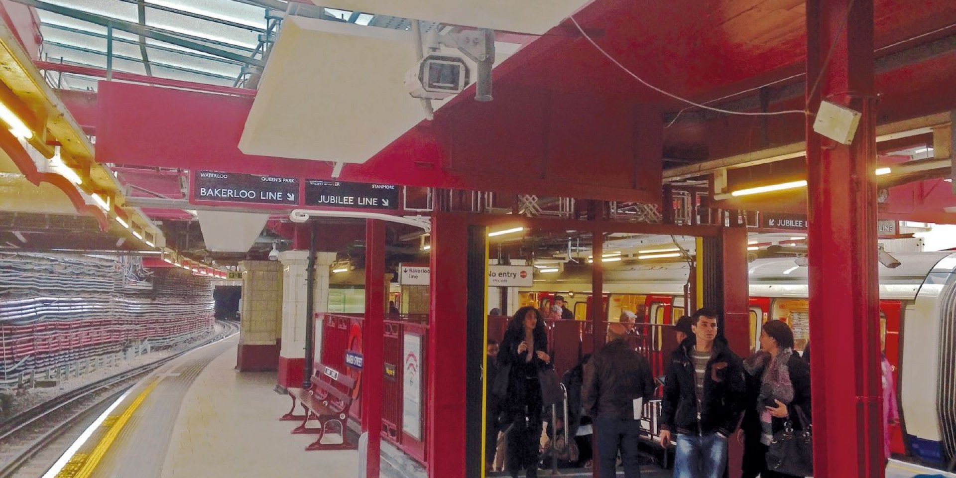London Underground Refurbishment Thumbnail Image