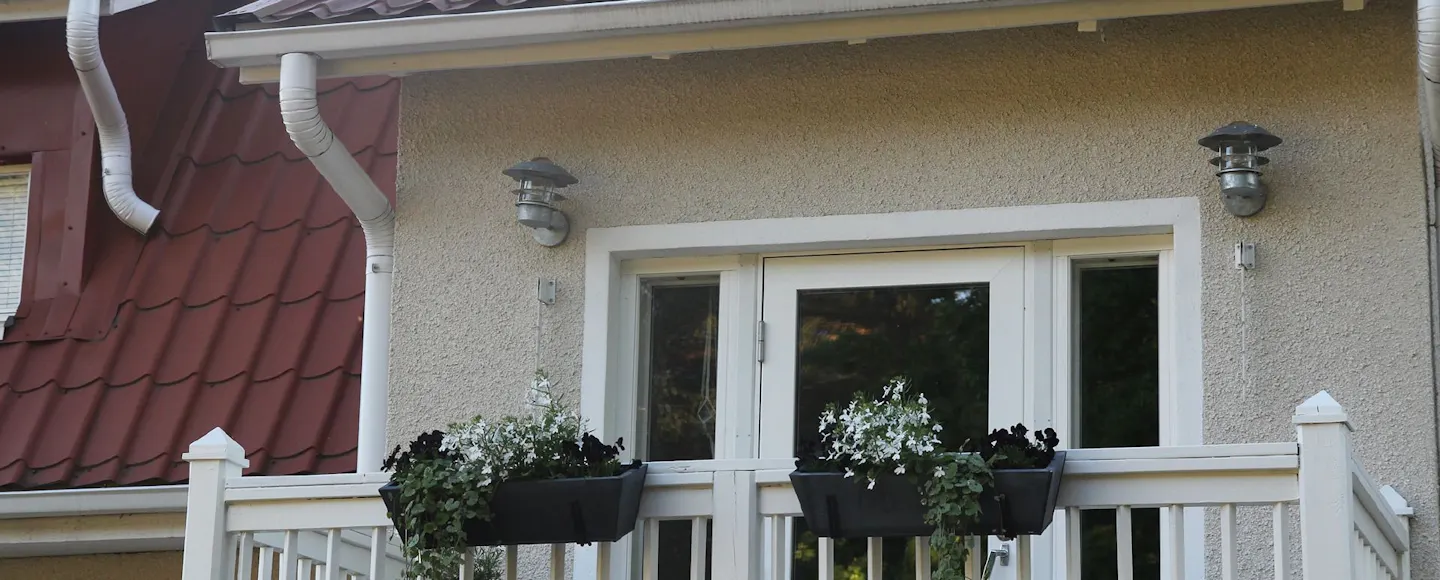 Balcony painted white