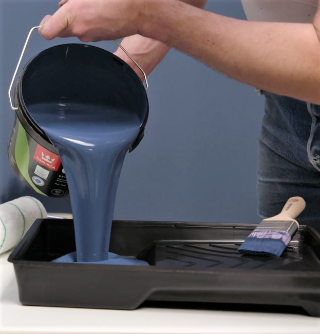 How To Paint A Wall | Pouring Paint | Tikkurila UK