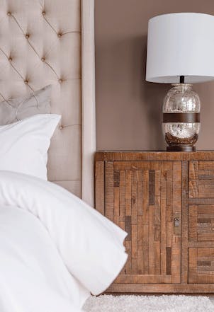 warm brown painted wall