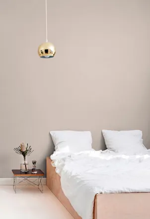 pale pink bedroom wall