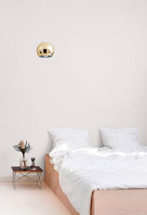 creamy pink-white bedroom wall