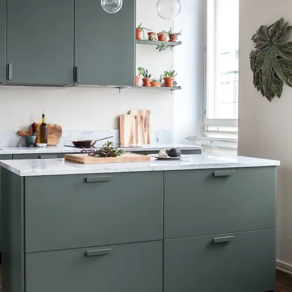 DIY Painted Kitchen Cupboard Refresh - Tikkurila Abyss - right image