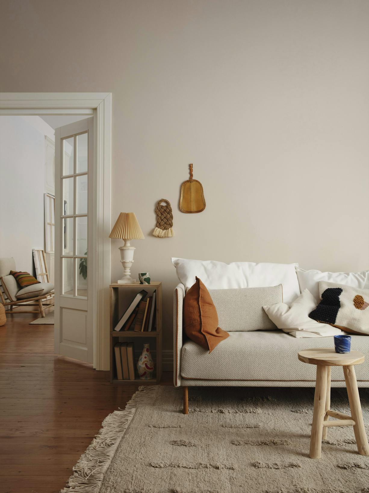 Interior Colour Mood: Balanced Beige - Tikkurila Beige - Left Body Image