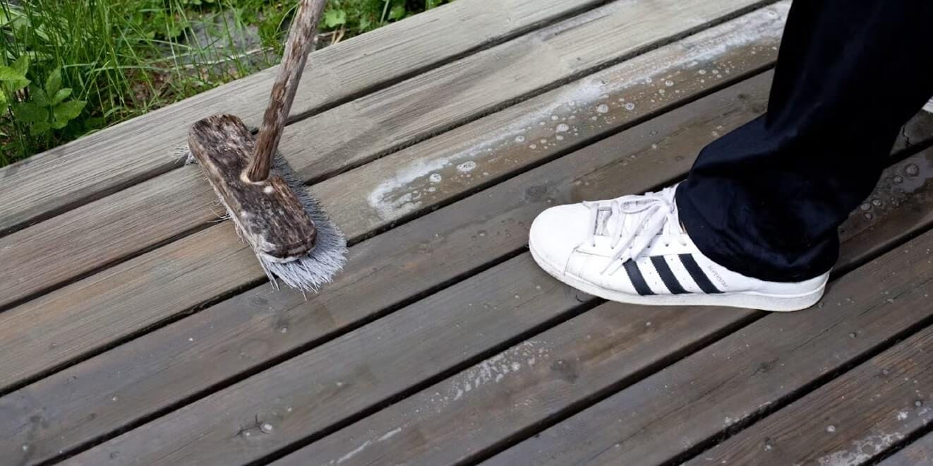 Painting Decking How To Paint Decking Easily Tikkurila