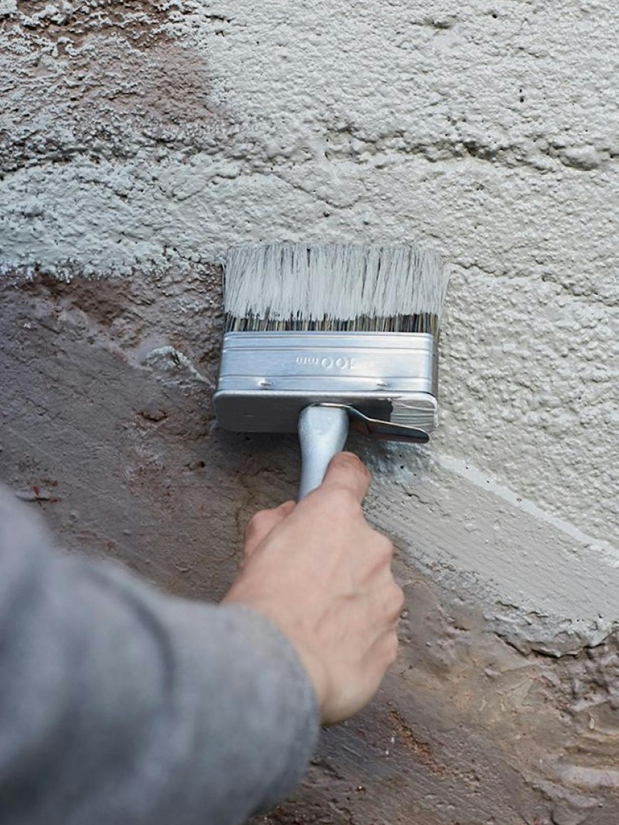 Repaint exterior concrete foundations | Masonry Grey Paint | right image
