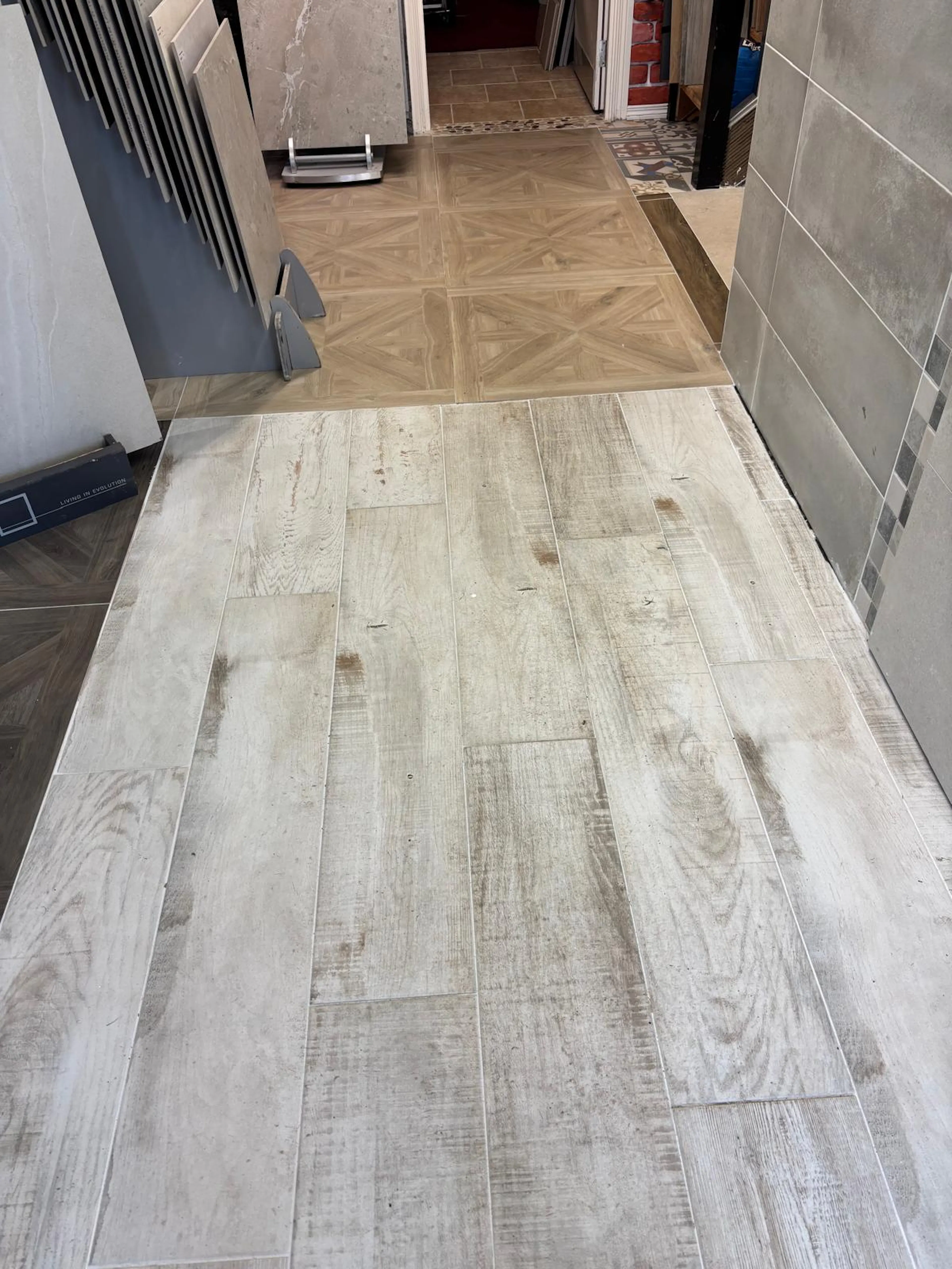Floor wood effect