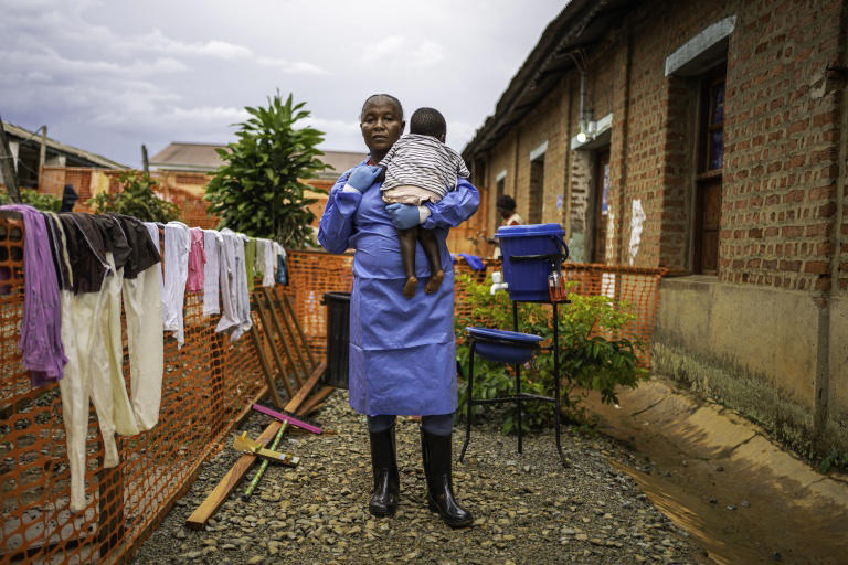 Emergency nurseries rescue DR Congo's Ebola orphans