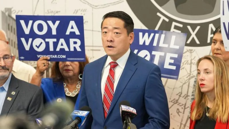 Democrats flee Texas to block Republican redistricting map backed by Trump
