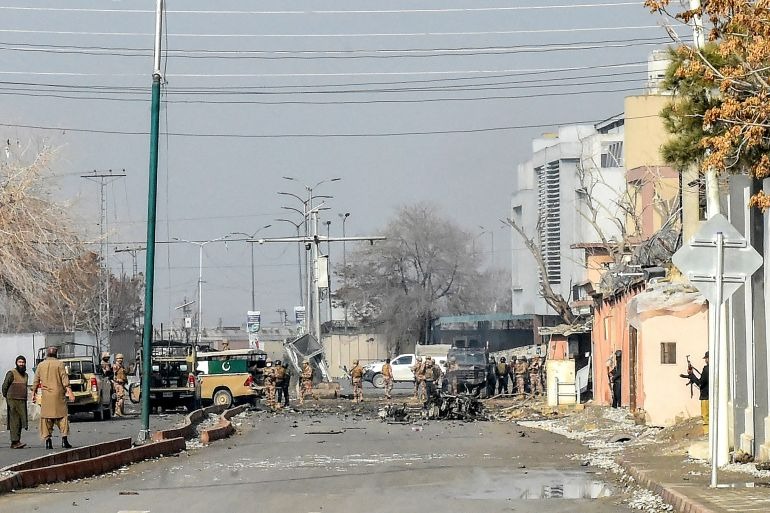 At least 21 dead in coordinated attacks in Pakistan