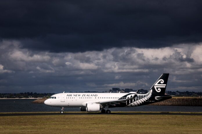 Air New Zealand cuts 1,100 flights over fuel price fears