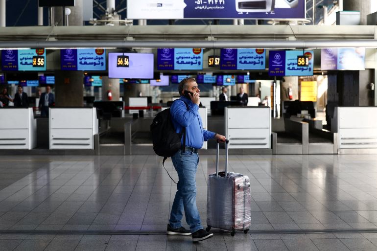 Iran resumes commercial flights from Tehran airport