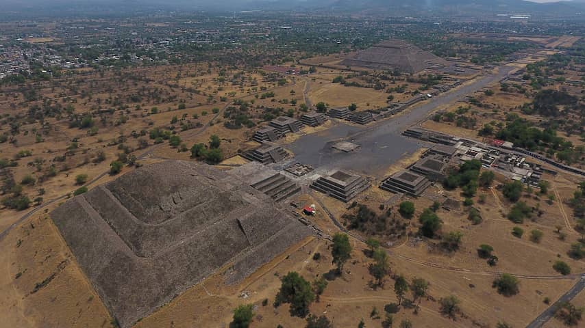 Canadese vrouw doodgeschoten bij toeristische piramides in Mexico