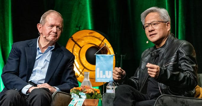 Marcus Wallenberg och Jensen Huang i samtal i Norrköping.