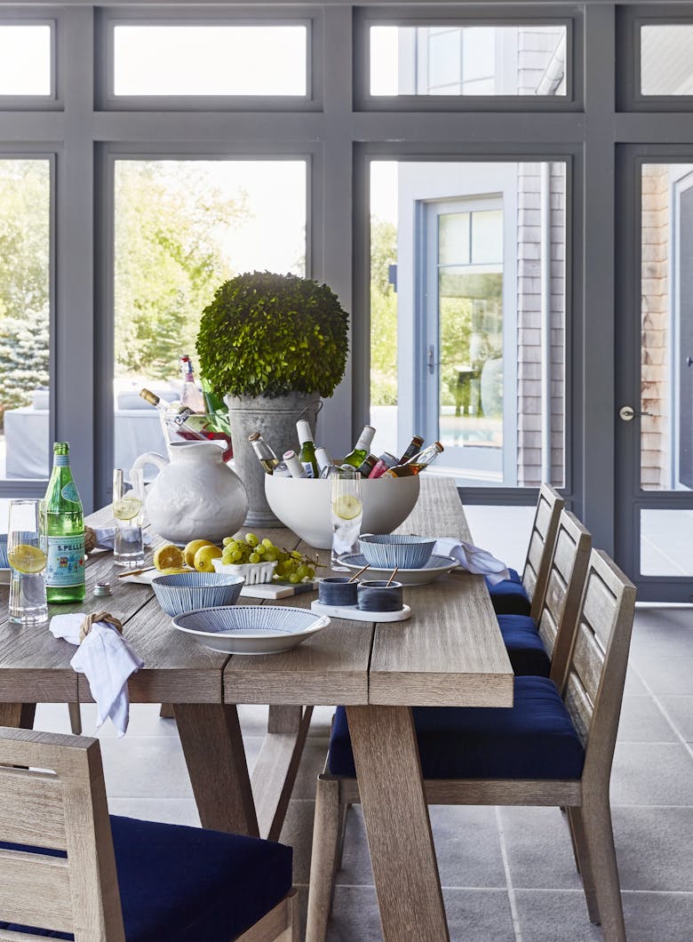 Tina-Ramchandani-Interior-Design-Quogue-Outdoor-Dining-Table