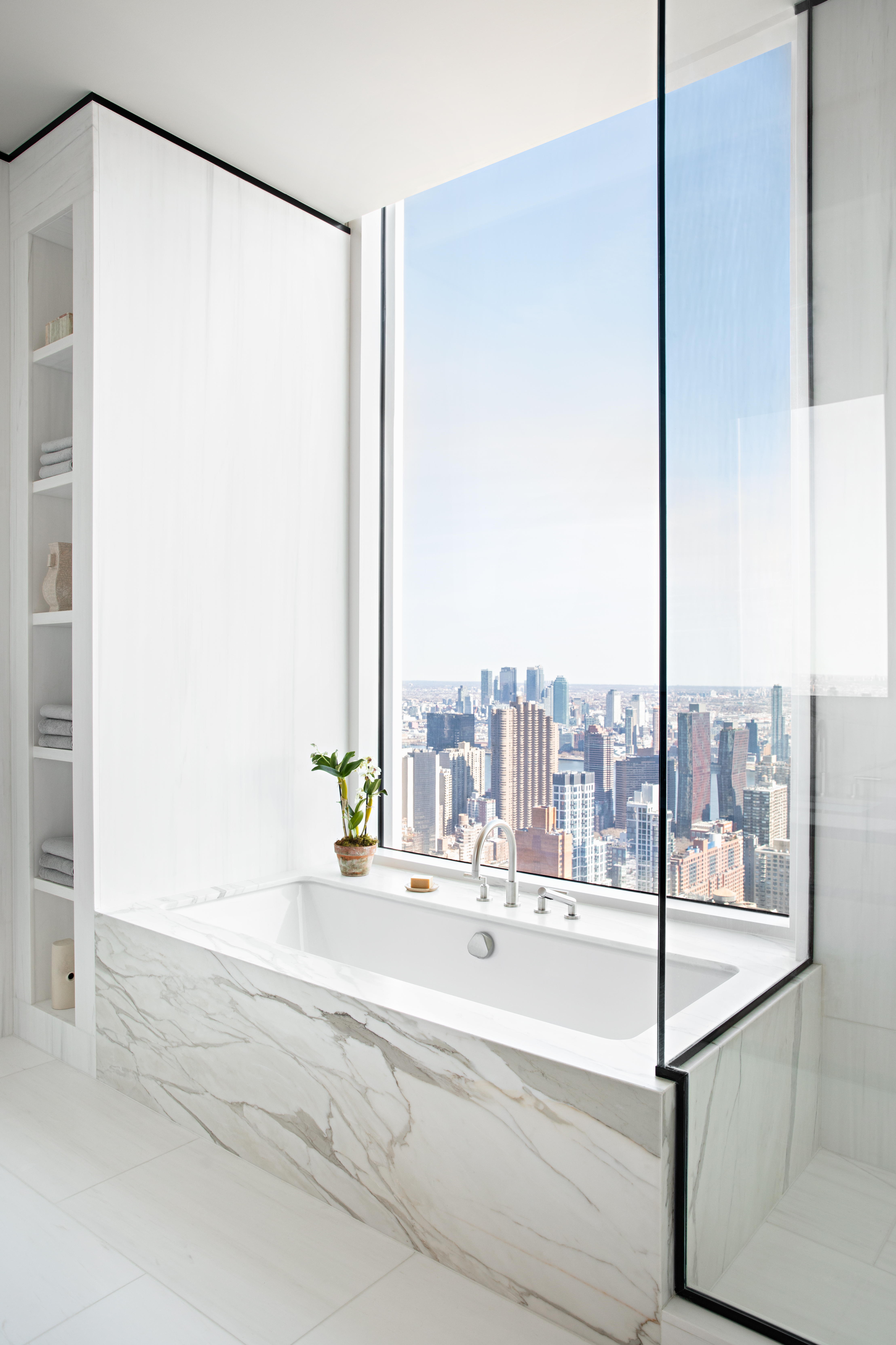 Tina-Ramchandani-Interior-Design-Nomad-House-bath